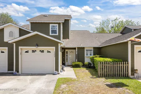 1202 Cedarwood Village