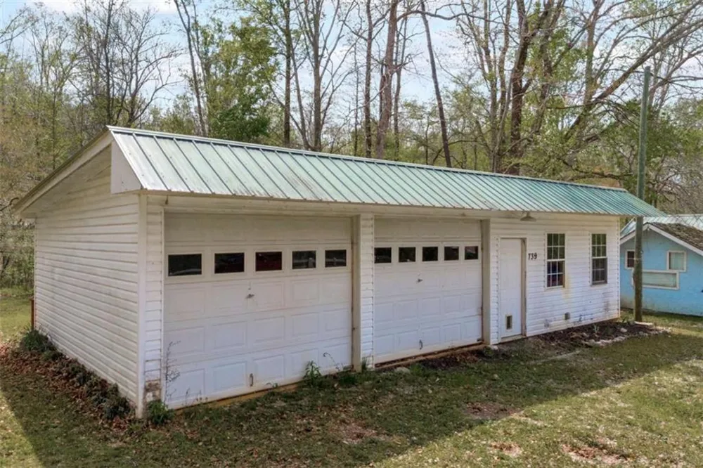 743 Blacks Creek Church Road Danielsville, GA 30633