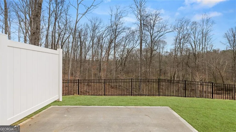 221 Sound Circle Stockbridge, GA 30281