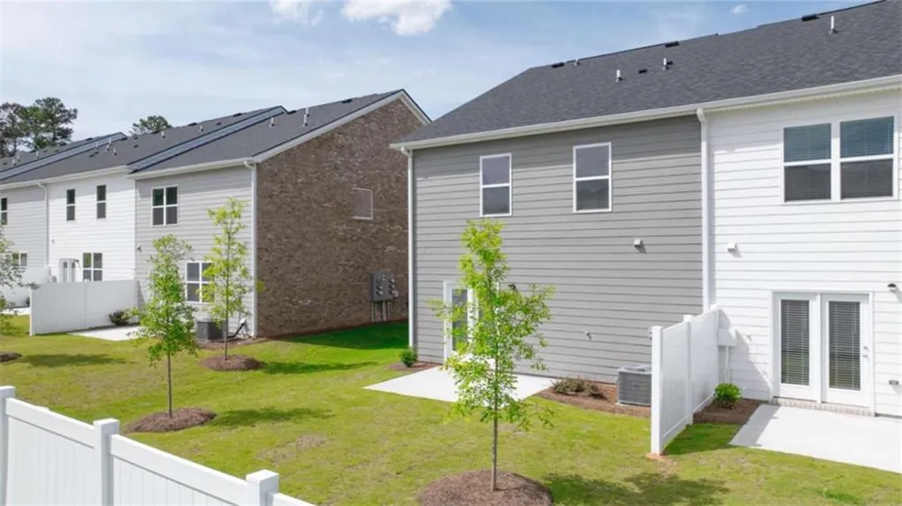 221 Sound Circle Stockbridge, GA 30281