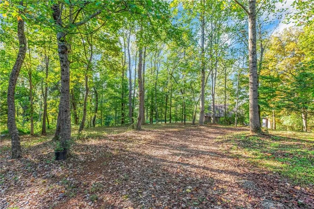 00 E Main Street Elkin, NC 28621