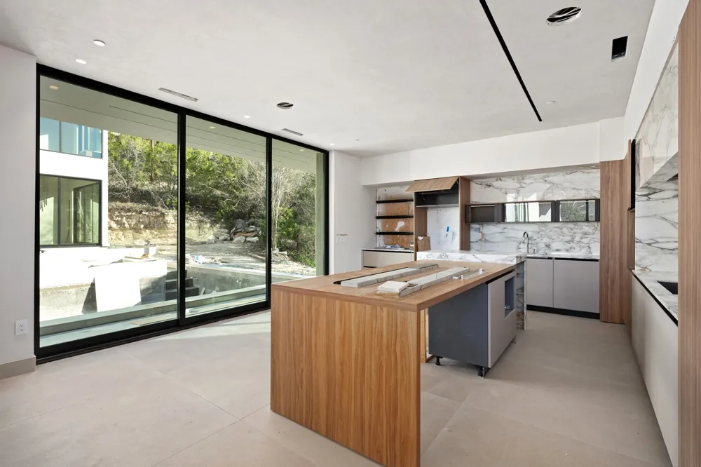 716 Laurel Valley Road West Lake Hills, TX 78746