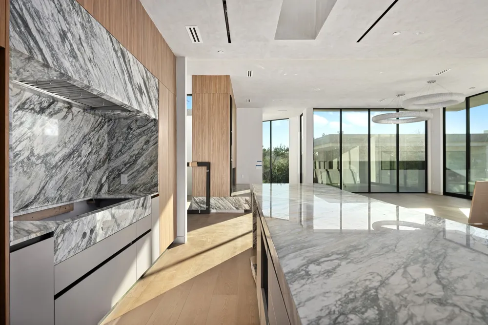 716 Laurel Valley Road West Lake Hills, TX 78746