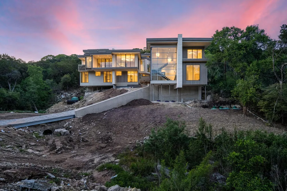 716 Laurel Valley Road West Lake Hills, TX 78746