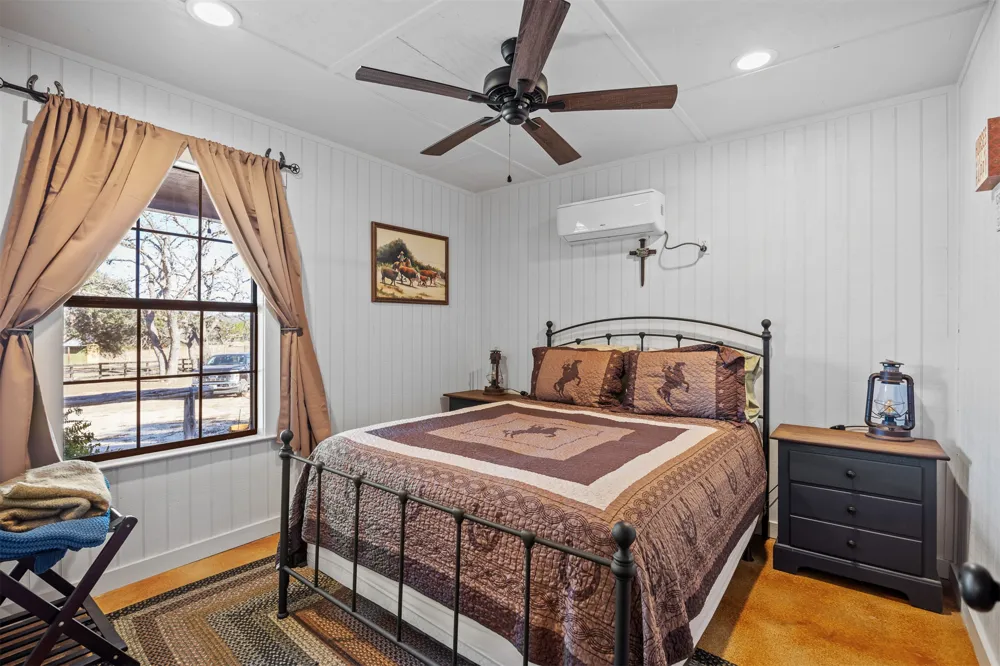 641 Patterson Creek Road Leakey, TX 78873