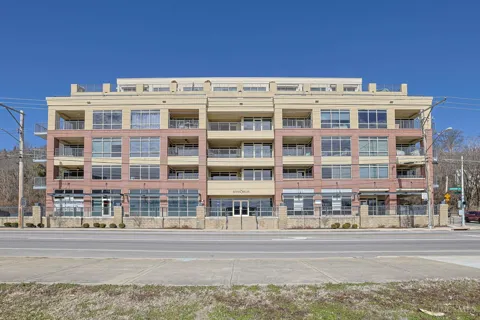 2260 Riverside Drive #402
