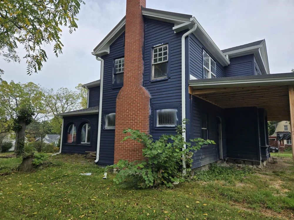 339 Main Street Lapeer City, MI 48446