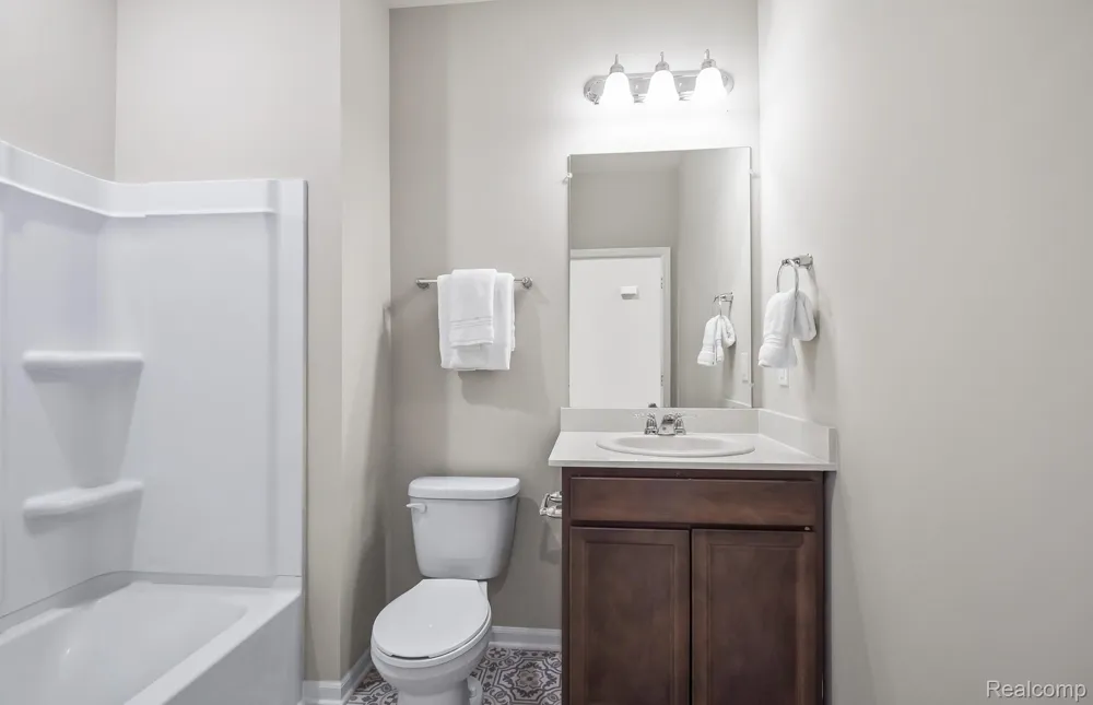 3371 Beech Bark Court Milford Charter Township, MI 48381