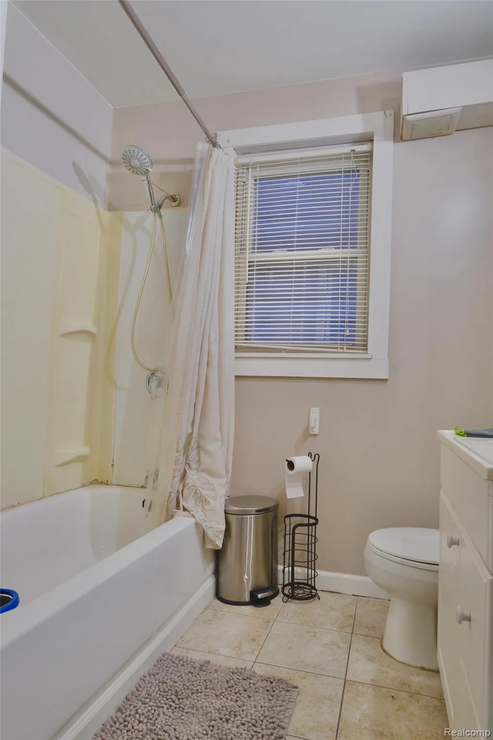 54 Abbott Street River Rouge City, MI 48218