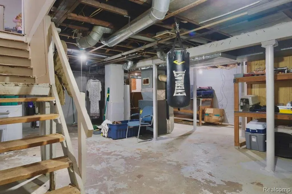 54 Abbott Street River Rouge City, MI 48218