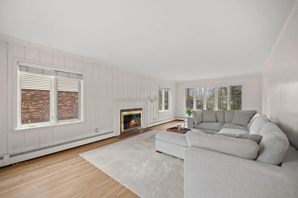 703 Comings Avenue St Joseph City, MI 49085