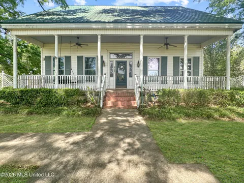 513 Harmony Road