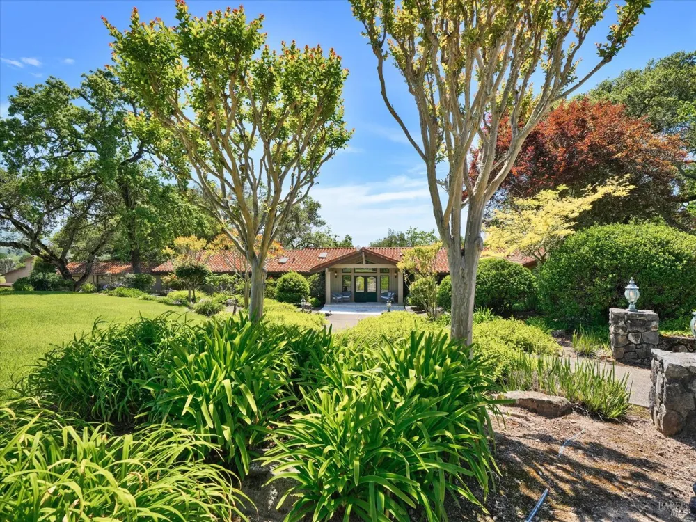 6410 Bennett Valley Road Santa Rosa, CA 95404