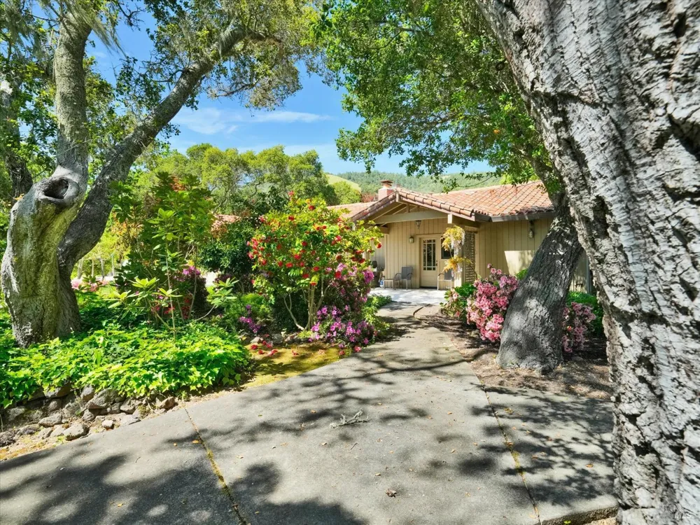 6410 Bennett Valley Road Santa Rosa, CA 95404