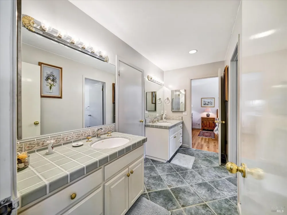 6410 Bennett Valley Road Santa Rosa, CA 95404