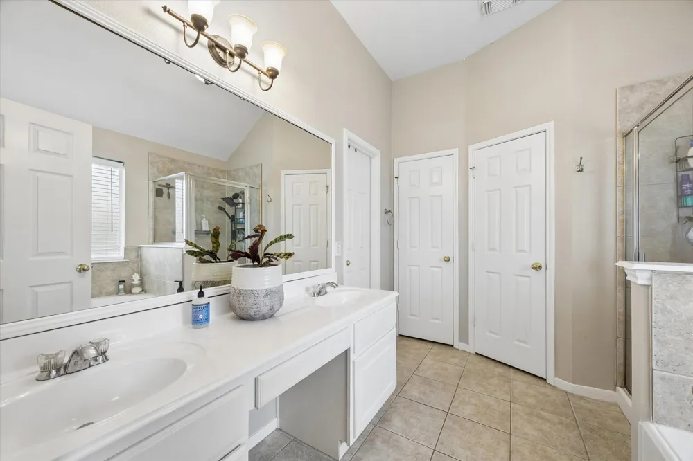 608 Brad Court Webster, TX 77598