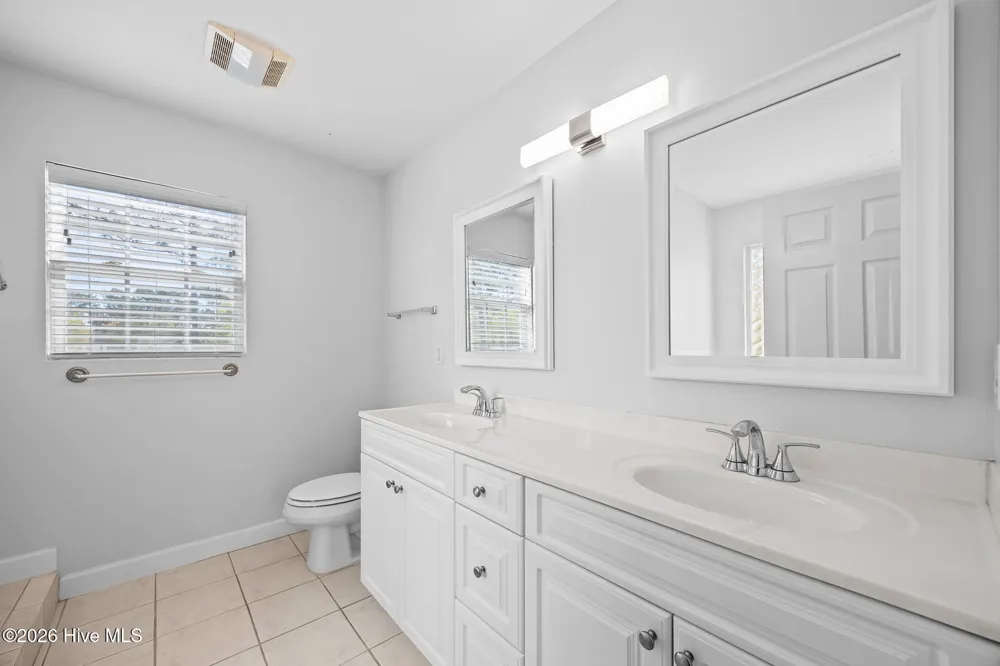 106 Bobwhite Circle Cape Carteret, NC 28584