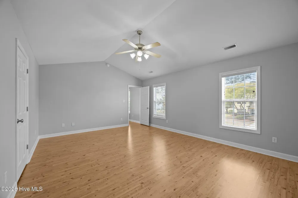 106 Bobwhite Circle Cape Carteret, NC 28584