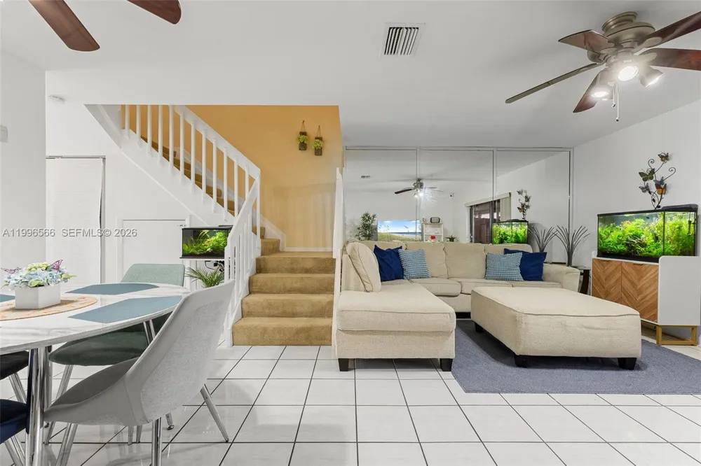 10500 NW 3rd St Pembroke Pines, FL 33026