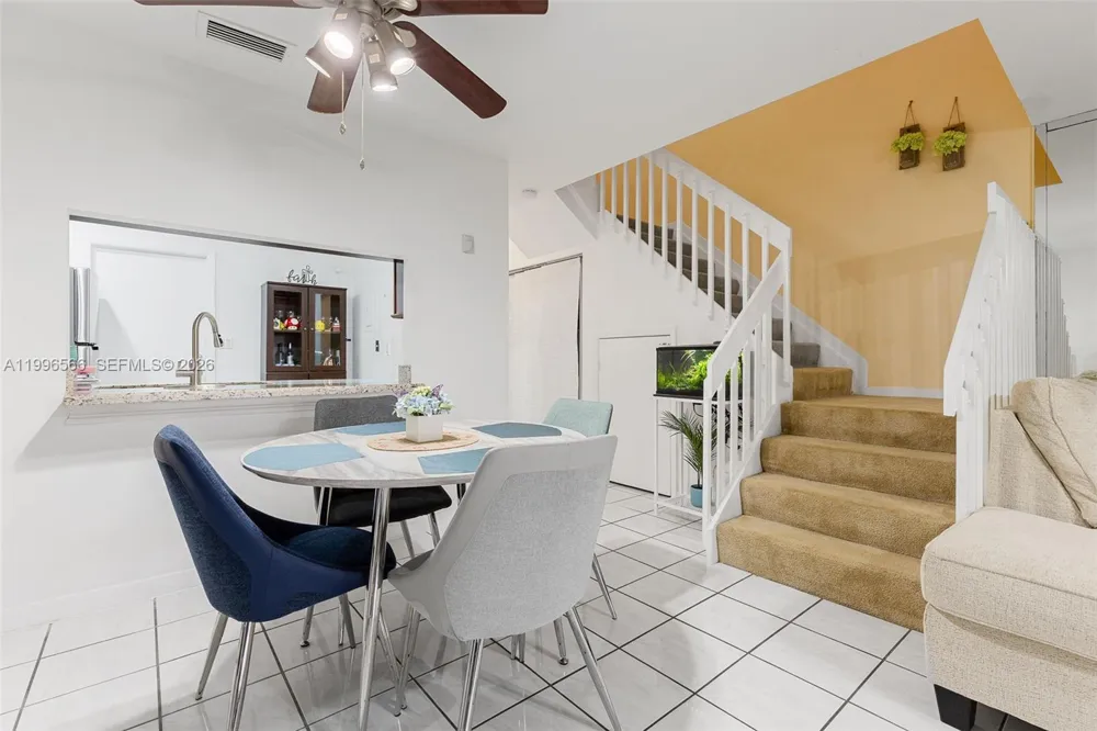 10500 NW 3rd St Pembroke Pines, FL 33026