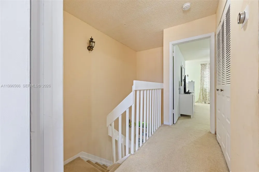 10500 NW 3rd St Pembroke Pines, FL 33026