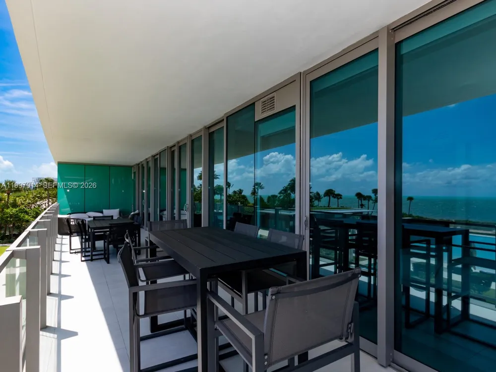360 Ocean Dr #304S Key Biscayne, FL 33149