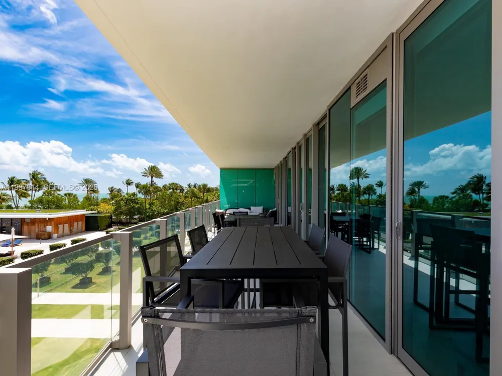 360 Ocean Dr #304S Key Biscayne, FL 33149