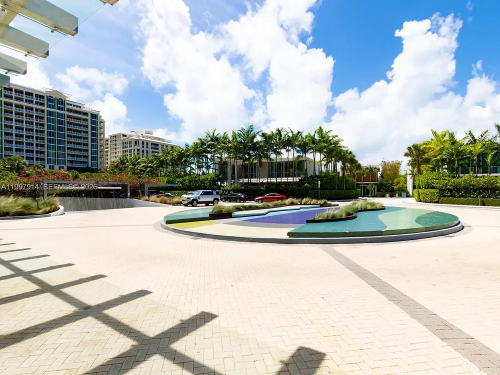 360 Ocean Dr #304S Key Biscayne, FL 33149