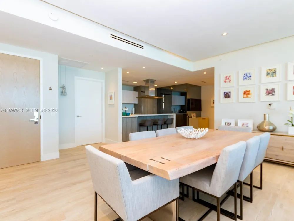 360 Ocean Dr #304S Key Biscayne, FL 33149