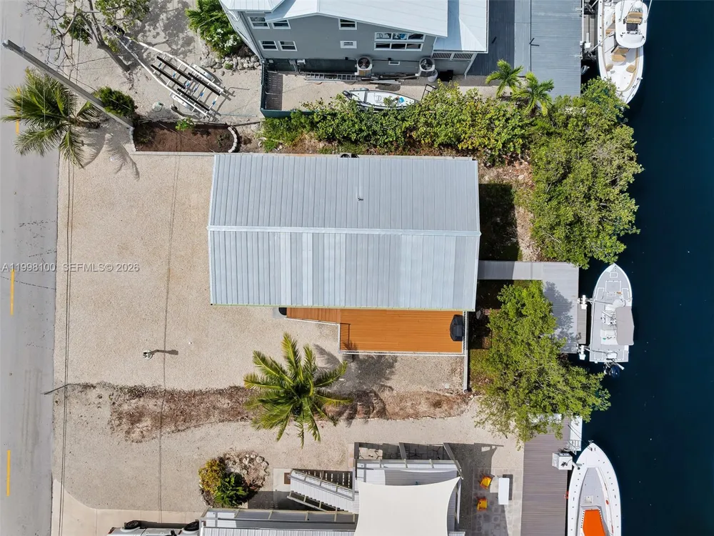 437 Pirates Rd Torch Key, FL 33042