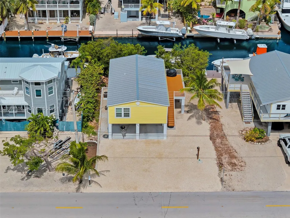 437 Pirates Rd Torch Key, FL 33042