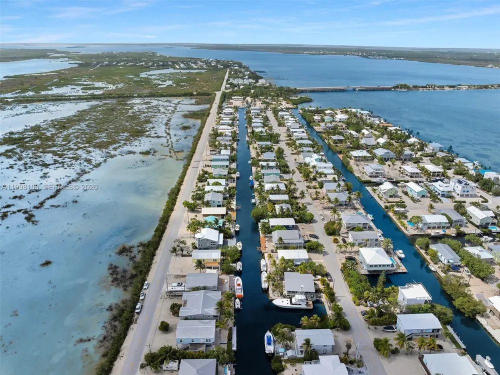 437 Pirates Rd Torch Key, FL 33042