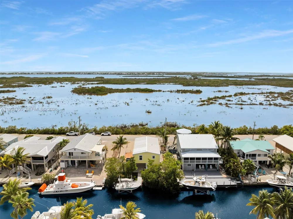 437 Pirates Rd Torch Key, FL 33042