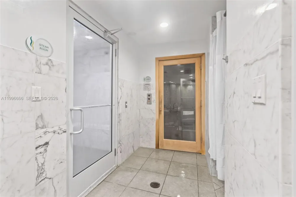 244 Biscayne Blvd #239 Miami, FL 33132