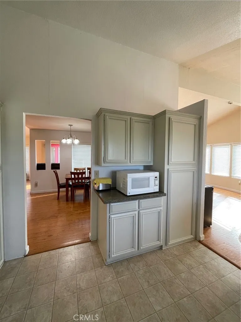 4867 Lakeville Petaluma, CA 94954