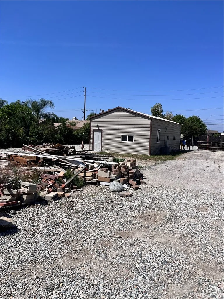 740 Amelia Avenue San Dimas, CA 91773