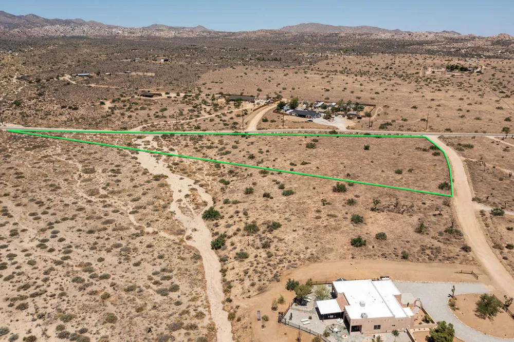 201 Pipes Canyon Road Pioneertown, CA 92268