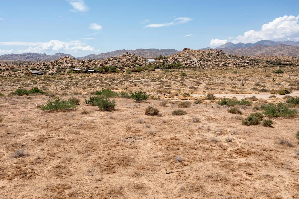 201 Pipes Canyon Road Pioneertown, CA 92268