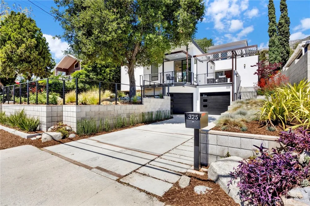 325 W Grandview Avenue Sierra Madre, CA 91024