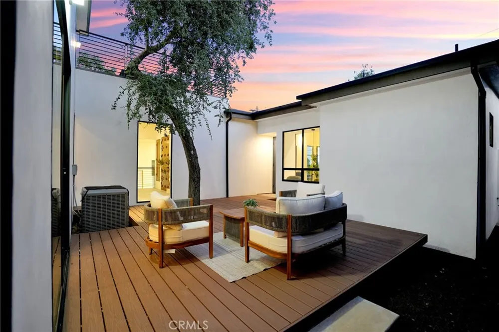 325 W Grandview Avenue Sierra Madre, CA 91024