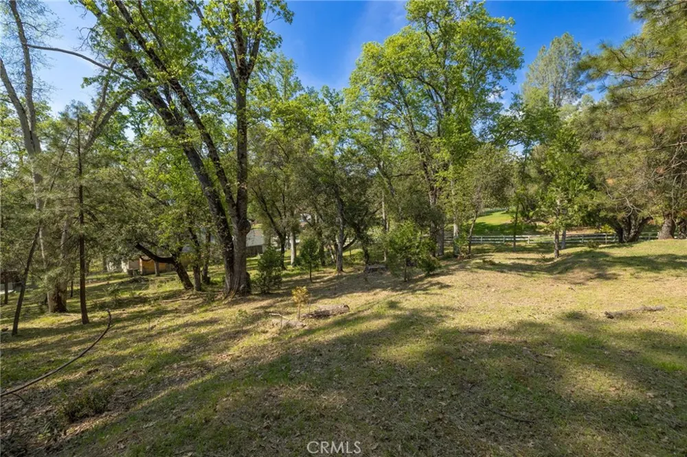 1 Oak Lane Oakhurst, CA 93644