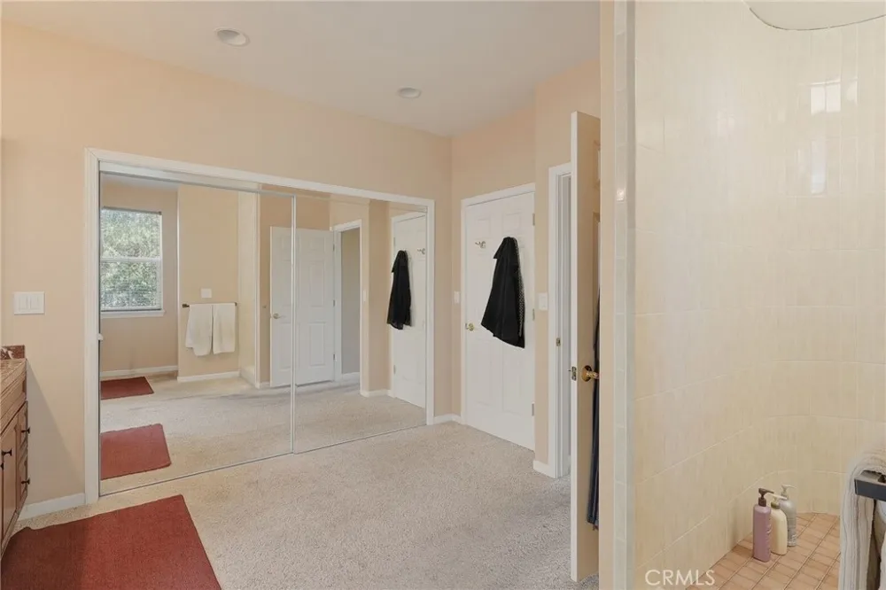 19370 Park Ridge Hidden Valley Lake, CA 95467