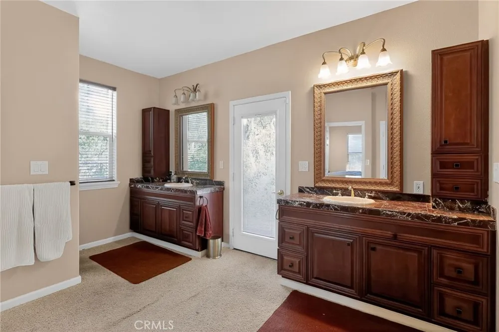 19370 Park Ridge Hidden Valley Lake, CA 95467