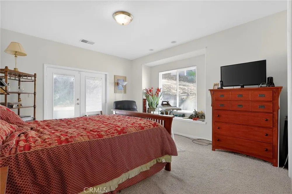 19370 Park Ridge Hidden Valley Lake, CA 95467