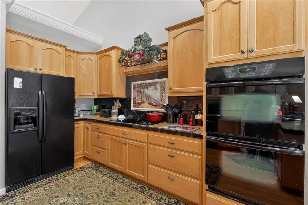 19370 Park Ridge Hidden Valley Lake, CA 95467