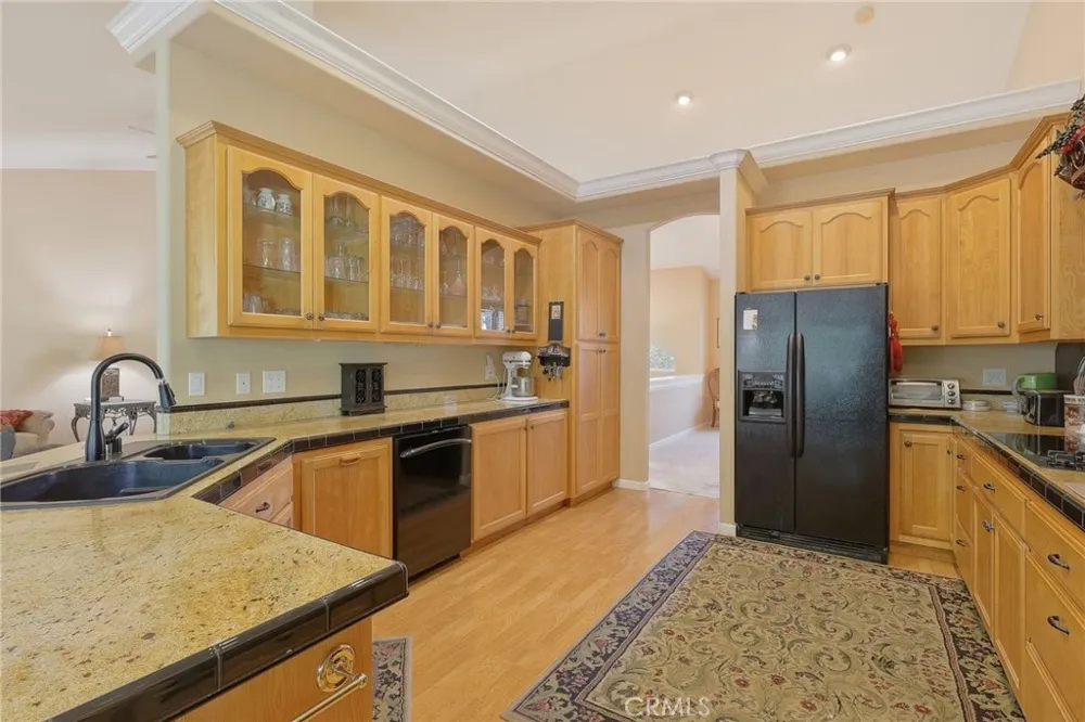 19370 Park Ridge Hidden Valley Lake, CA 95467