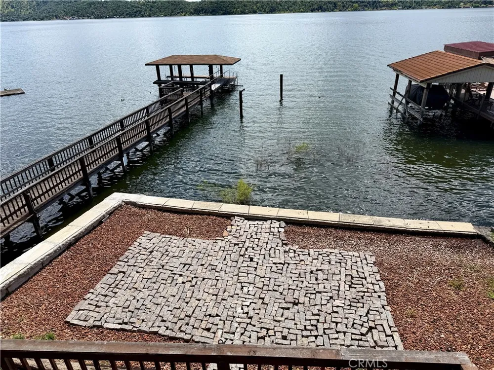 10523 E Highway 20 Clearlake Oaks, CA 95423