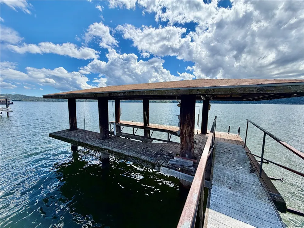 10523 E Highway 20 Clearlake Oaks, CA 95423