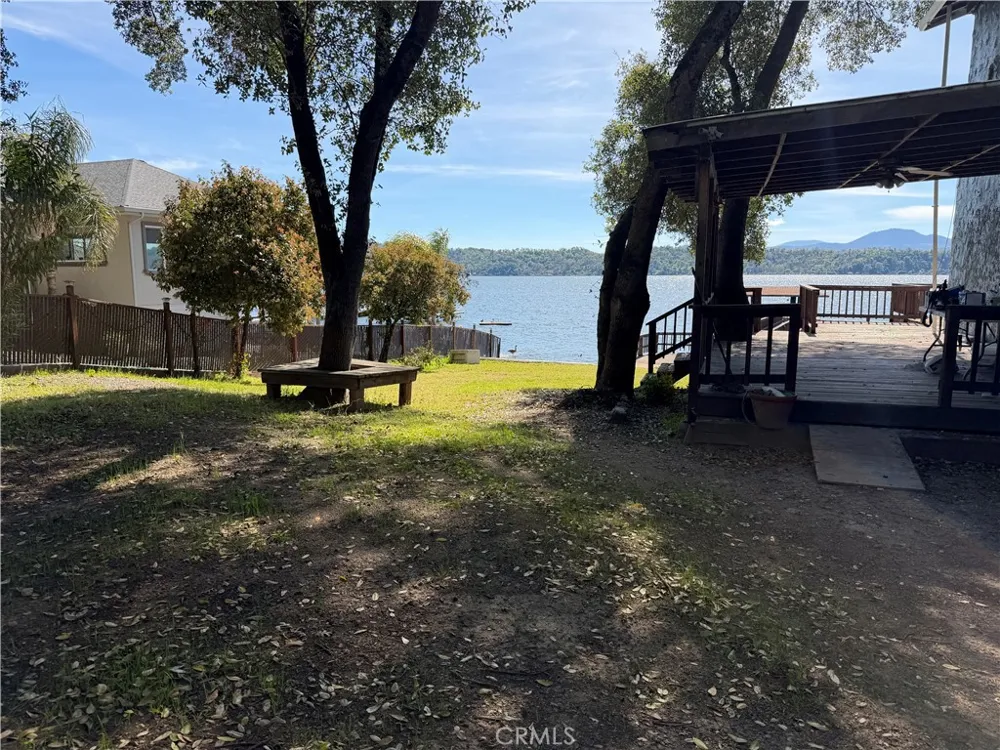 10523 E Highway 20 Clearlake Oaks, CA 95423