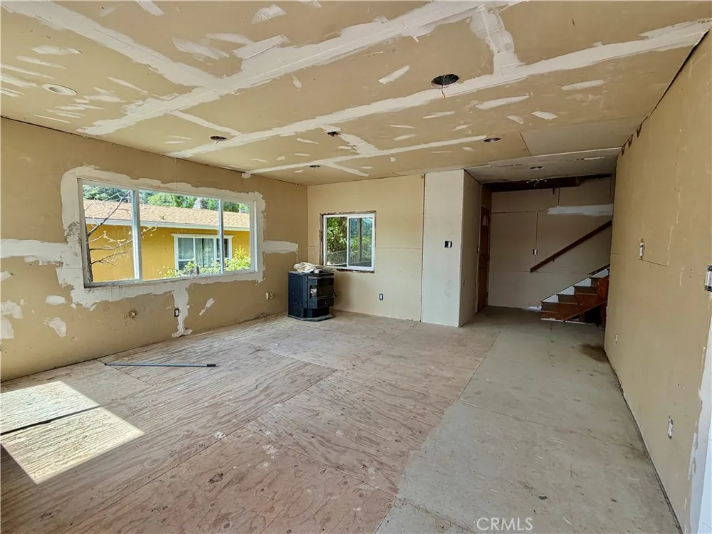 10523 E Highway 20 Clearlake Oaks, CA 95423